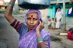 India-Women-Mobiledia-Kendra-Srivastava