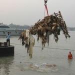 Durga-Lifting-from-Ganga